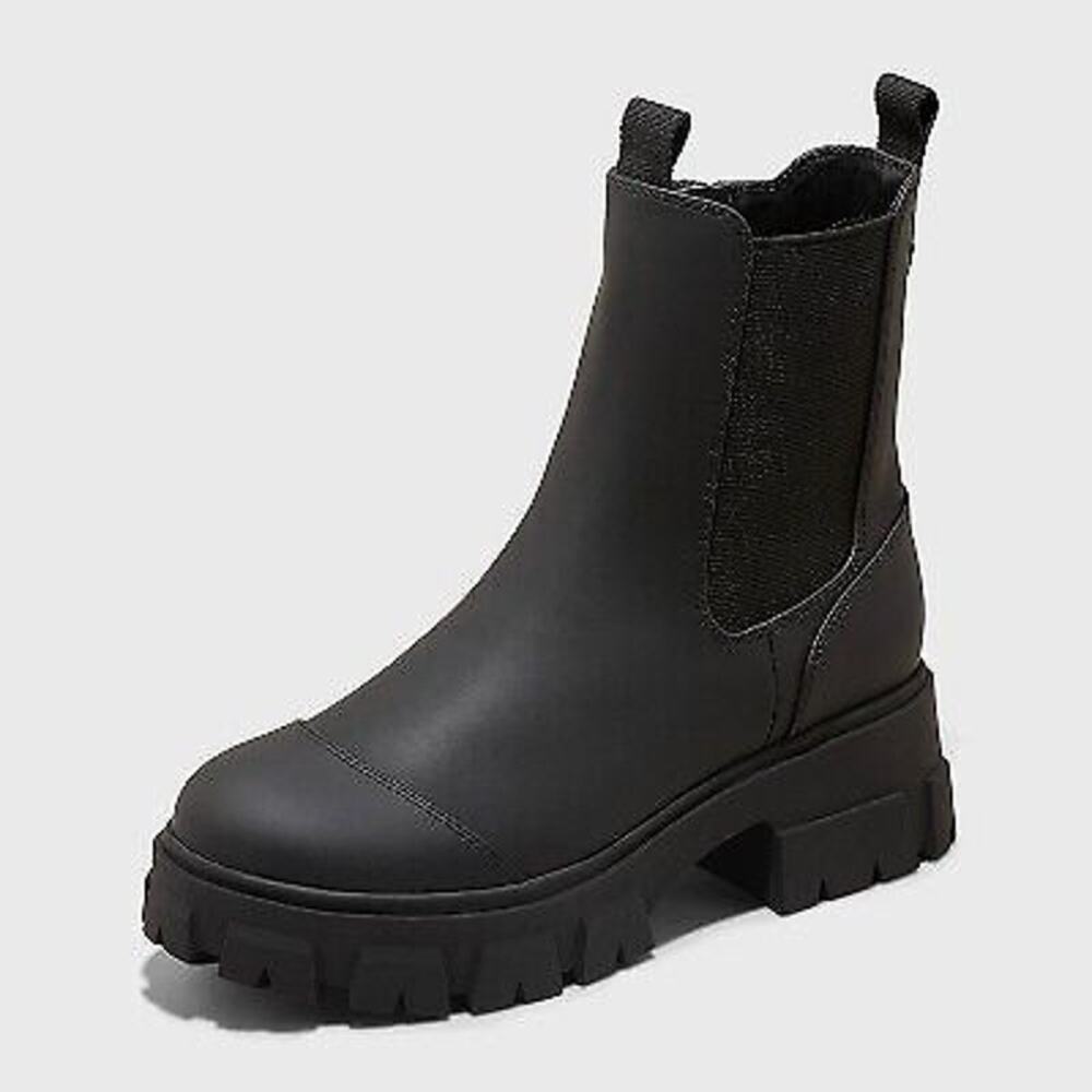 NEW A New Day Women's Devan Winter Boots Chucky Lightweight - Black Size 6.5